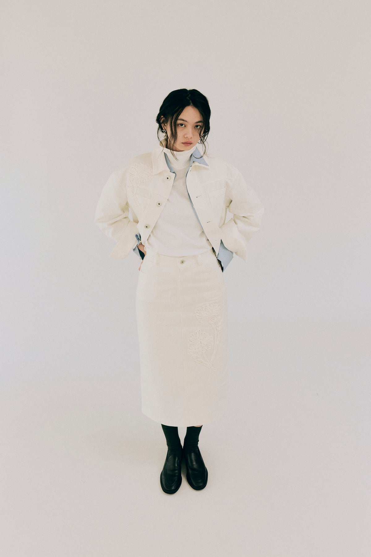 AW26 - Cord Embroidery Denim Skirt